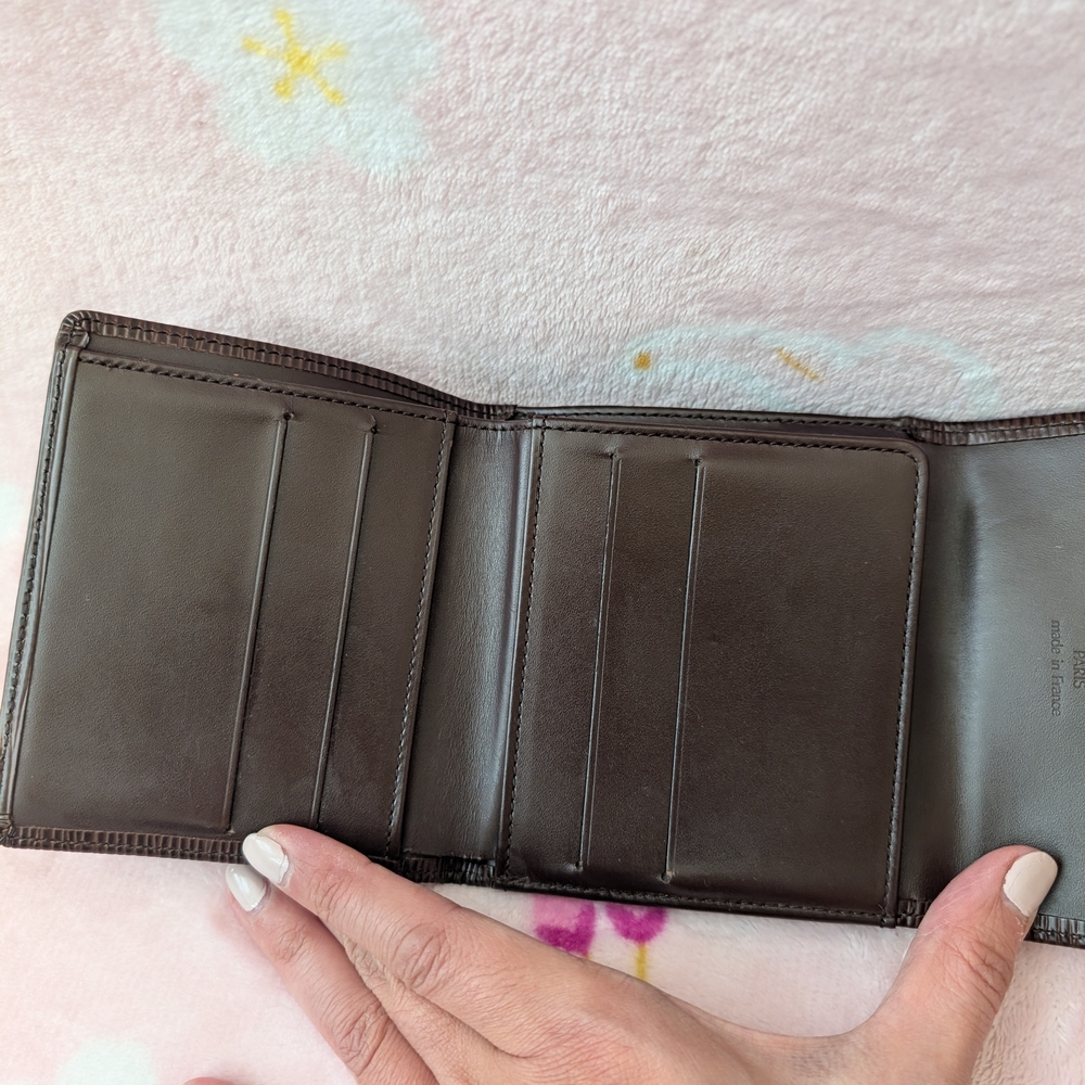 Louis Vuitton Epi Louise Tri Fold Wallet - Picture 9 of 12